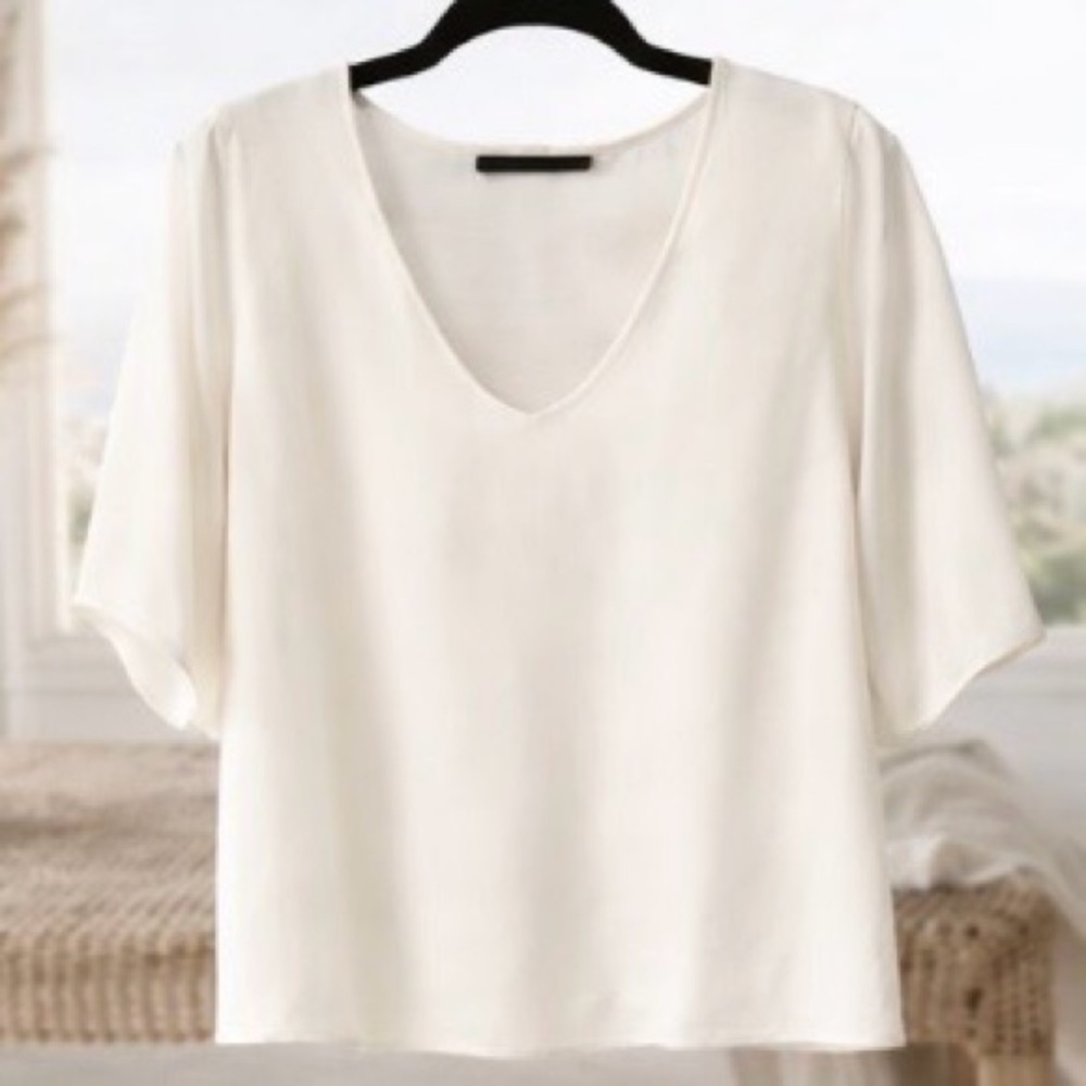 Jenni Kayne Ivory Silk Scoop Neck Blouse Minimalist Short Sleeve Top Size M